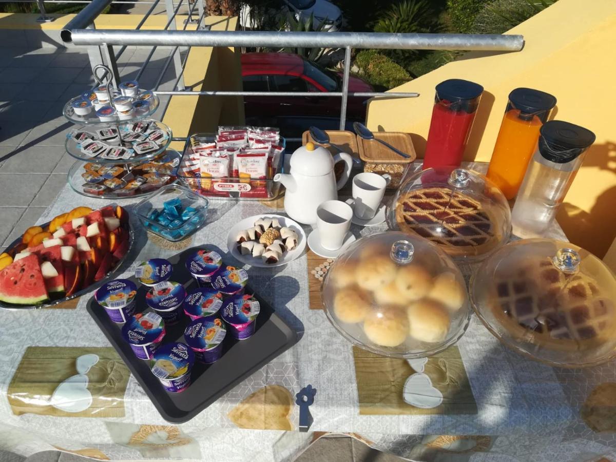 B&B Sale e Sole sul Mare Avola Esterno foto