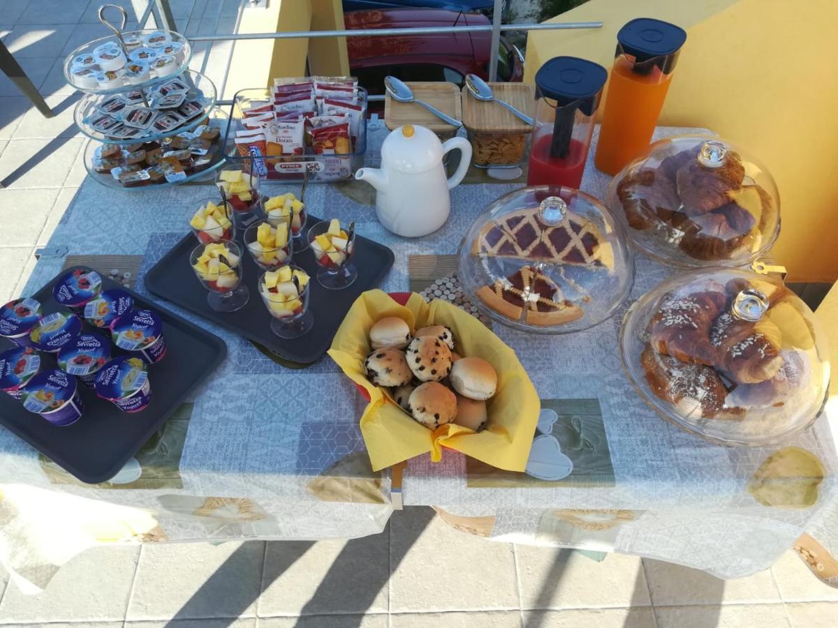 B&B Sale e Sole sul Mare Avola Esterno foto